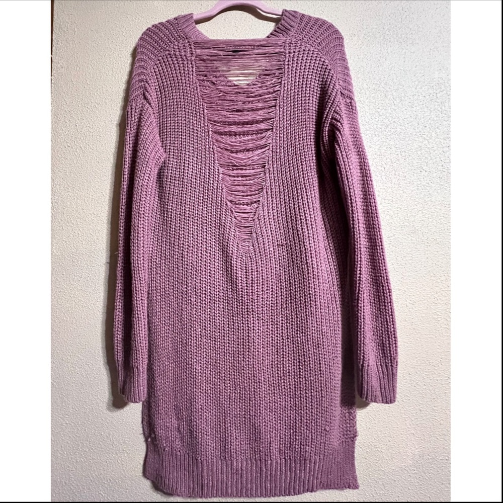 Distressed High-Low Sweater! - Picture 2 of 4